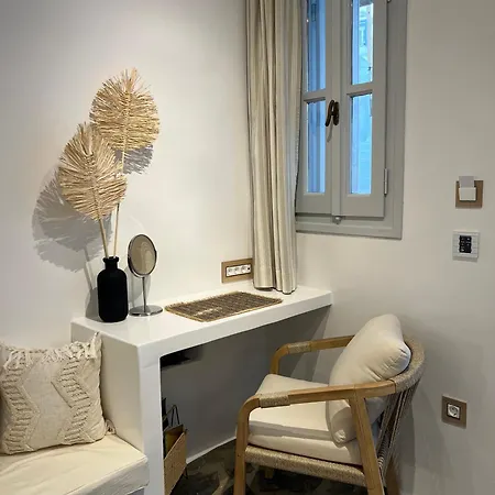 Mikri Kamara Tripótamos