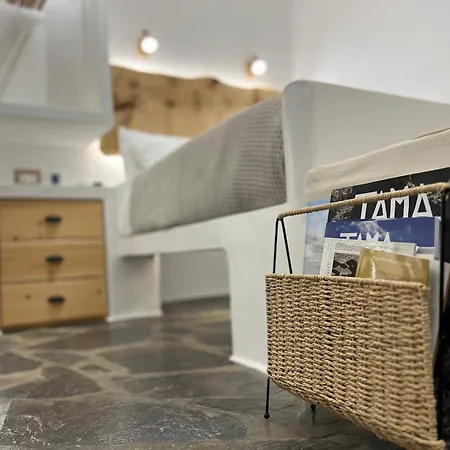 Mikri Kamara Tripótamos