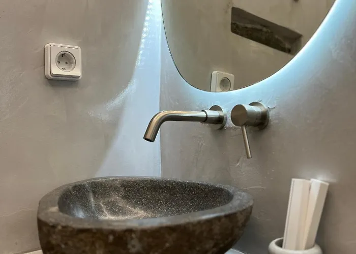 Апартаменты Mikri Kamara Tripotamos (Tinos)