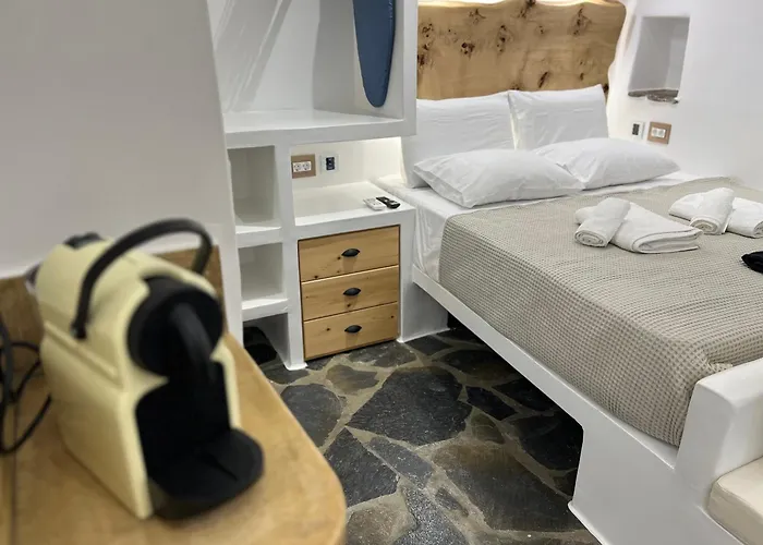 Апартаменты Mikri Kamara Tripotamos (Tinos)