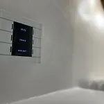 Mikri Kamara アパート