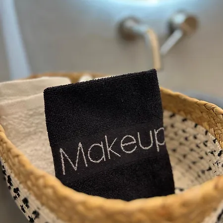 Mikri Kamara Lejlighed